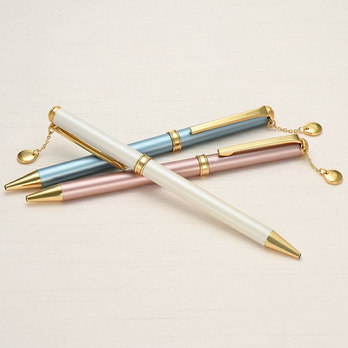 CROSS ホワイトボールペン チャーム付き　ホワイト 楽天市場】クロス ボールペン ホワイト チャームの通販