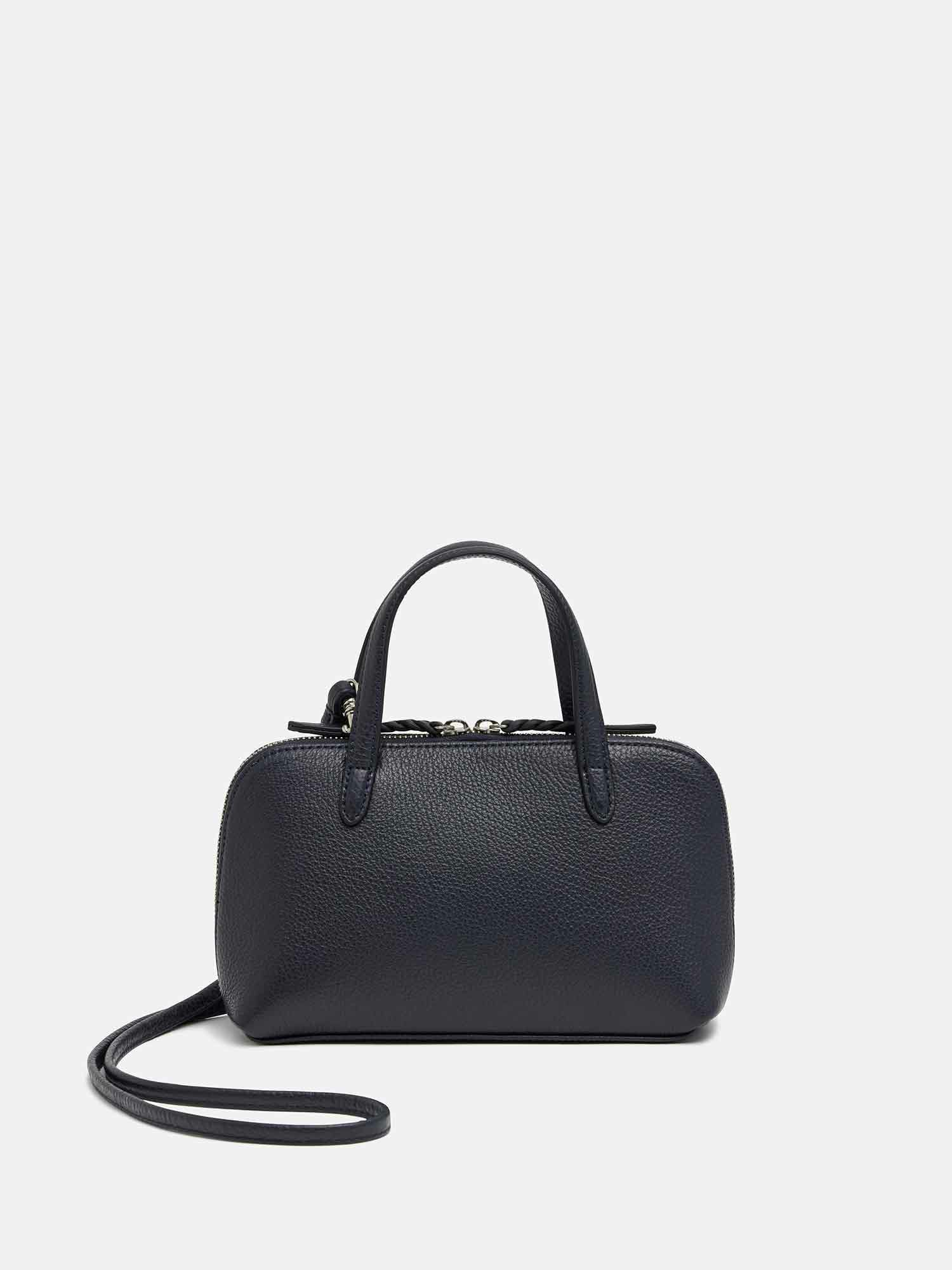 000000023355-01-m.jpg?t=  