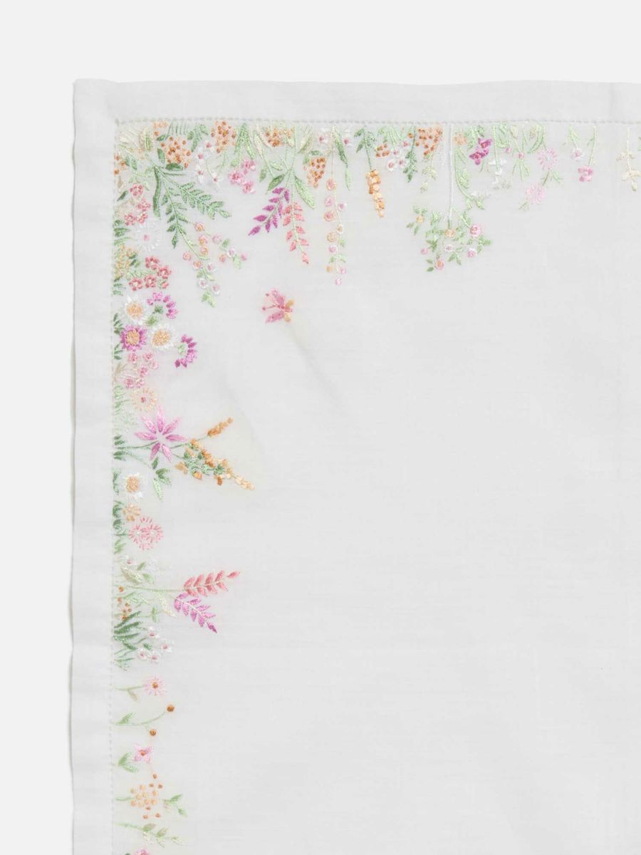 WAKO 和光　手刺繍ハンカチ／野の花 和光 ハンカチ 手刺繍 野の花 WAKO｜Yahoo!フリマ（旧PayPayフリマ）