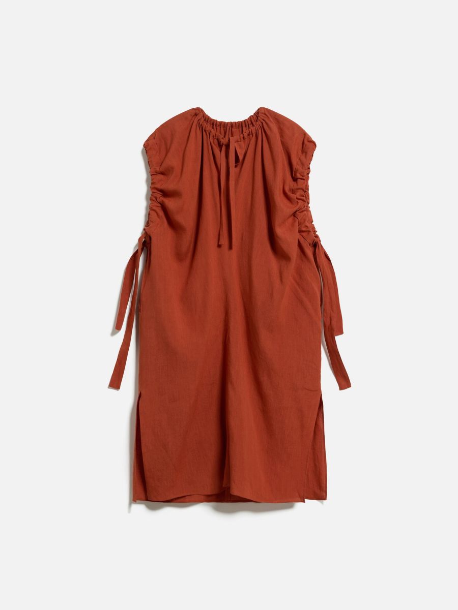 NEW CLOSET ポステレガント シャツワンピース レッド |ワンピース