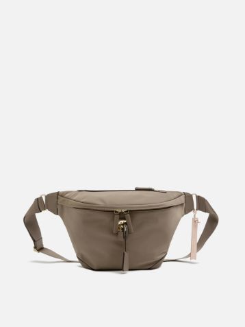 【新品未使用】 mica della valle ショルダーバッグ　ライトグレー 新品未使用】 mica della valle ショルダーバッグ ライトグレー