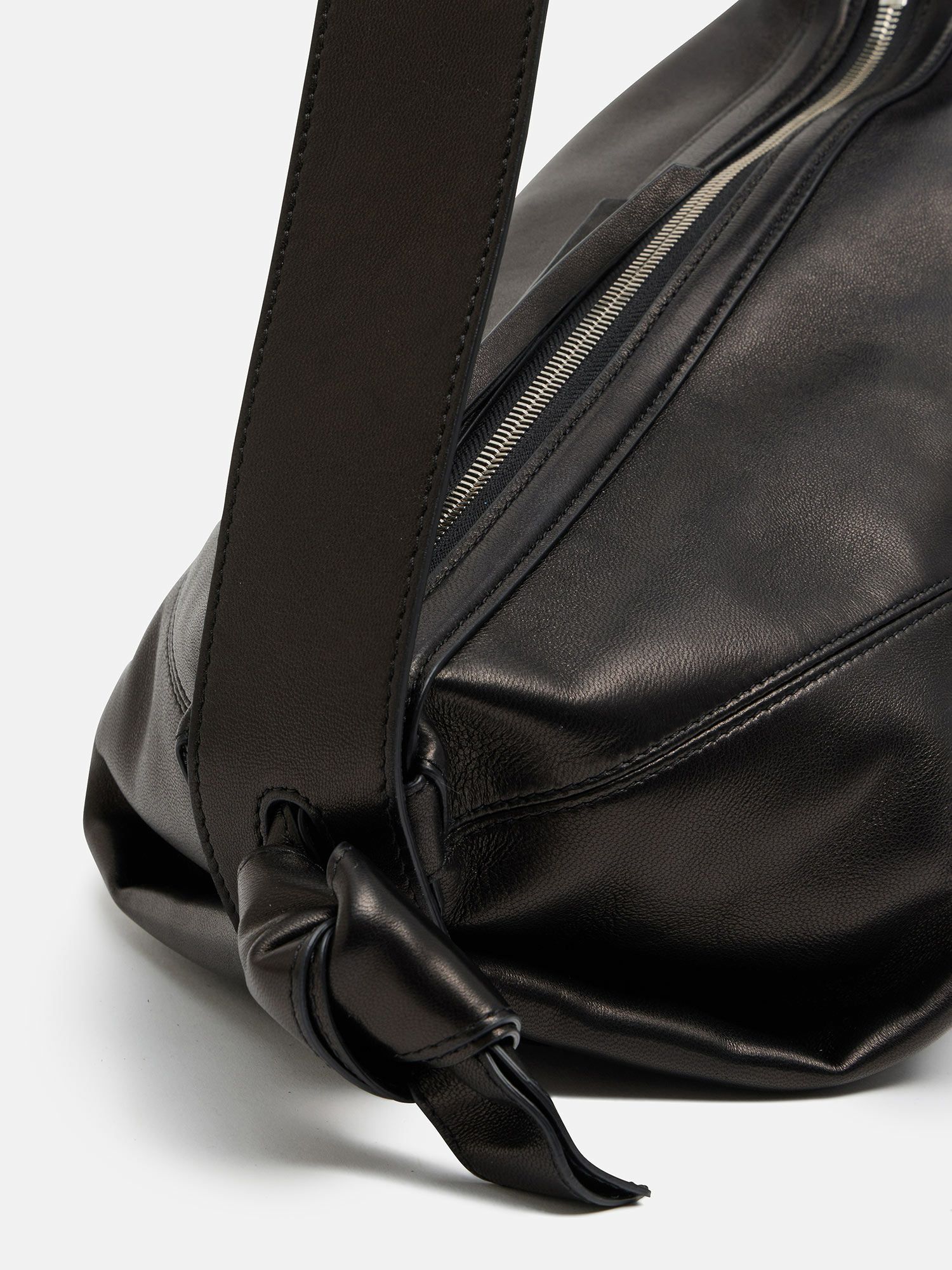 FUROSHIKI CROSS BODY BAG M LAMB ブラック |ショルダーバッグ