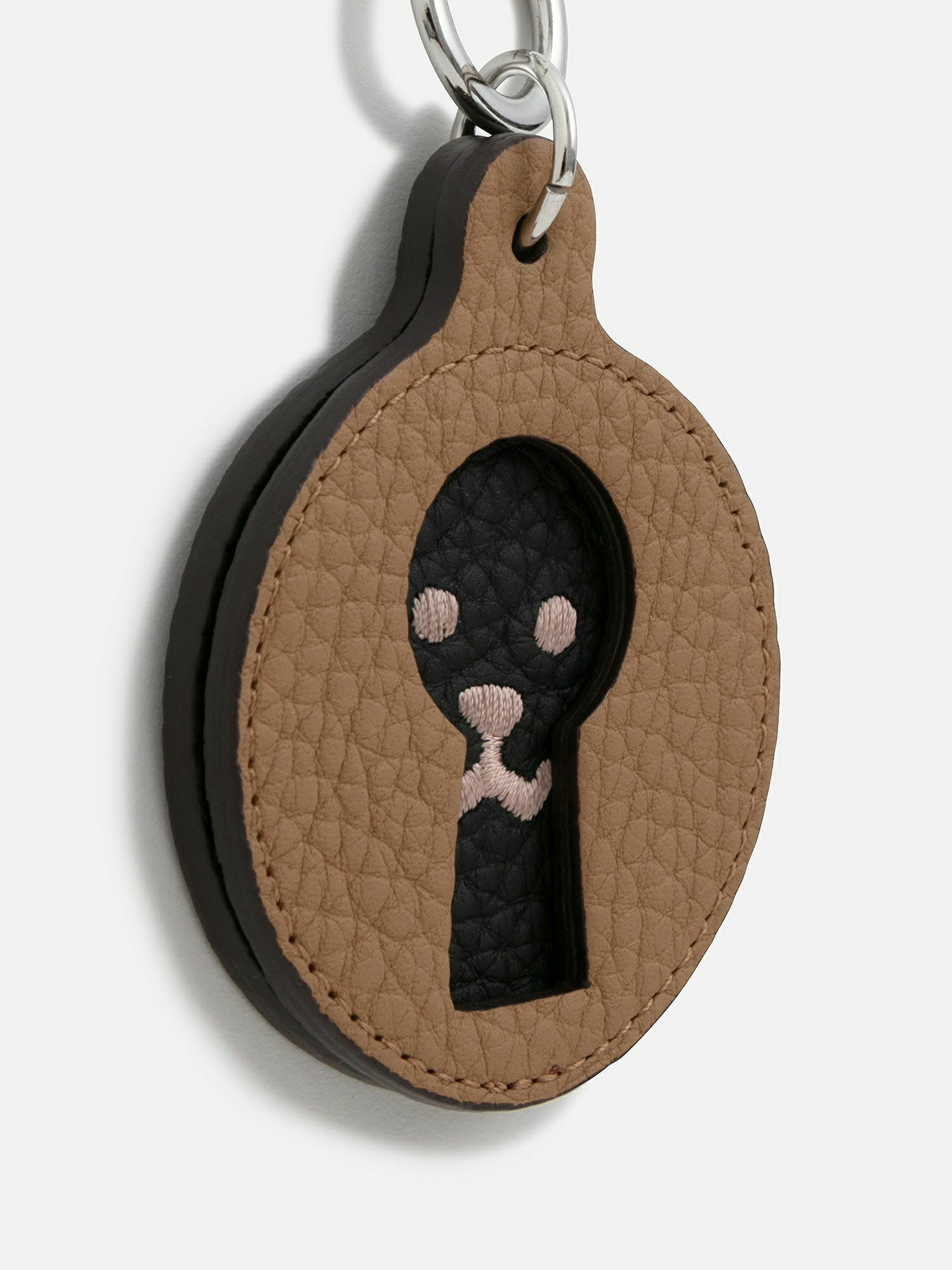 バッグチャーム ベージュ |その他の革小物 | WAKO公式オンライン