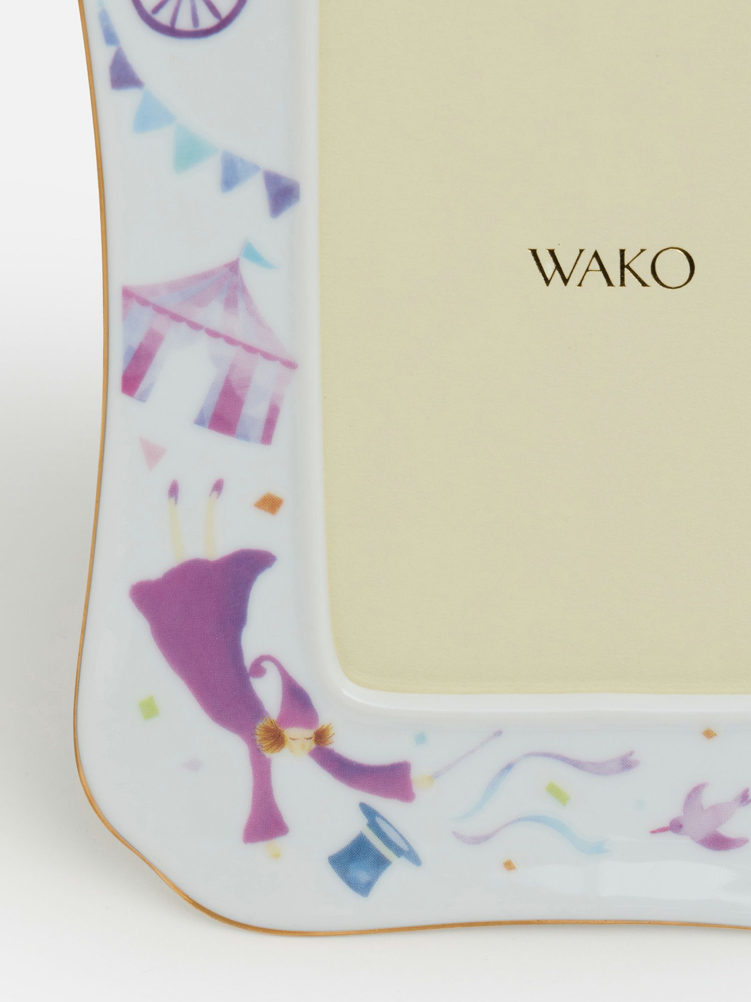 Gift Set】WAKOイヤーズクロック〈SG047〉＆ピエロ写真立て2026 |WAKO
