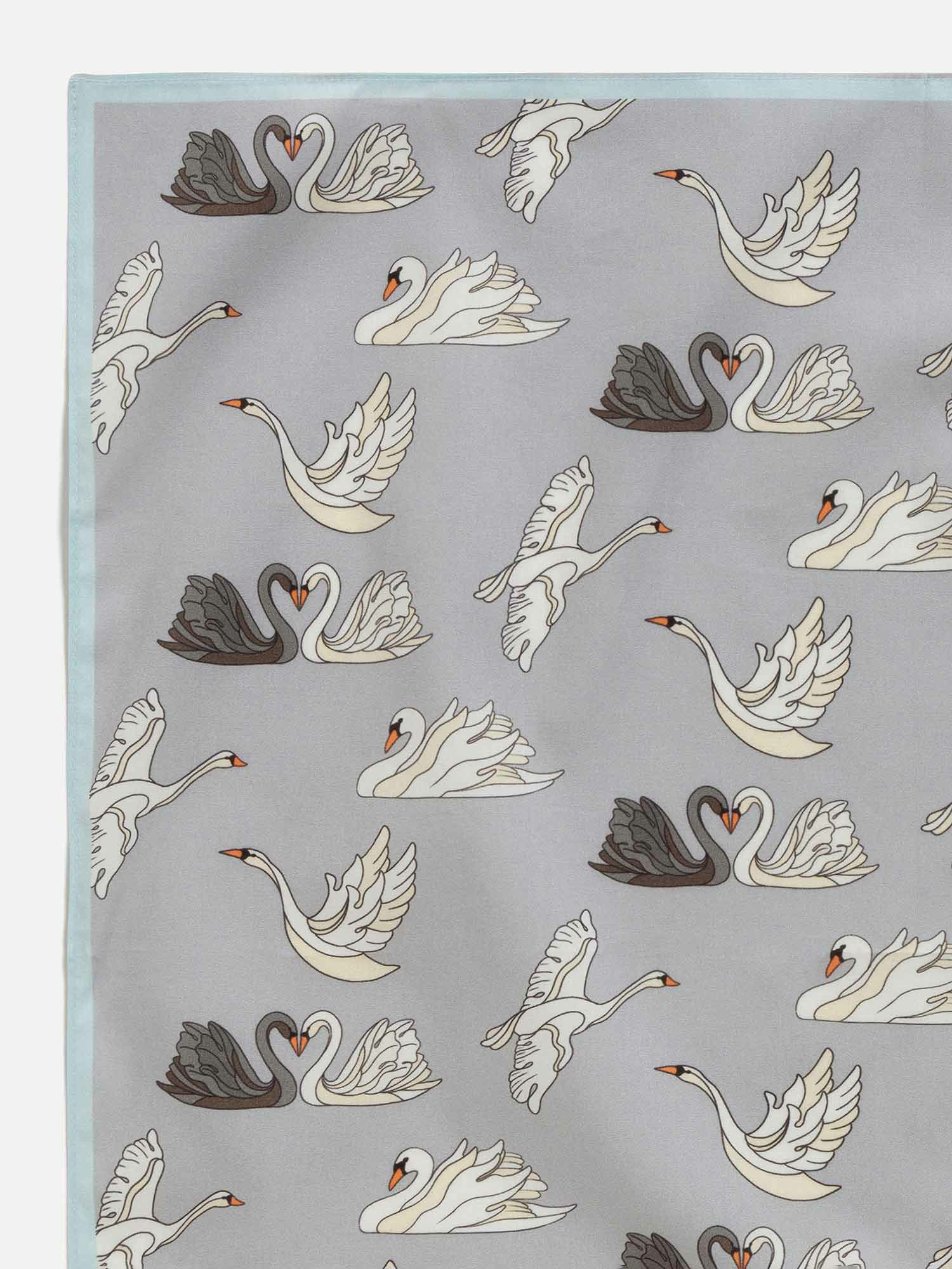 【P30号】花ざかりの森 #01 リネン 銀色レリーフアート 送料無料】 銀製 アートレリーフ 富士桜 3号 / 額縁 飾り フレーム